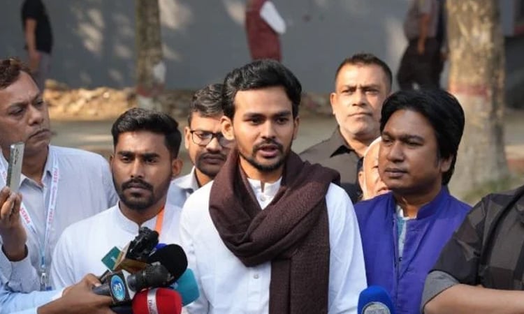 আসিফ মাহমুদের ভাইরাল স্ট্যাটাস