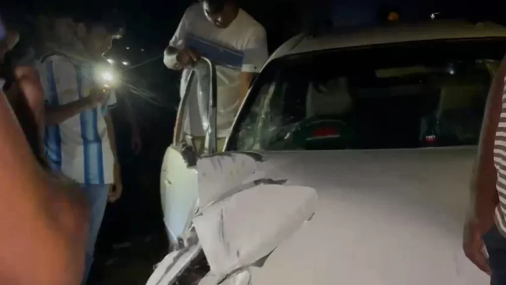 প্রাইভেটকার-অটোরিকশা সংঘর্ষে নিহত মা-ছেলে
